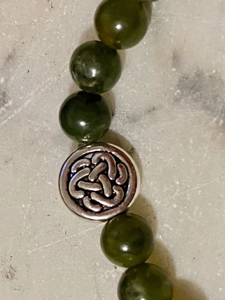 绿色石头手链弹力银色心形饰品凯尔特结口音 — 第 4/4 张图片