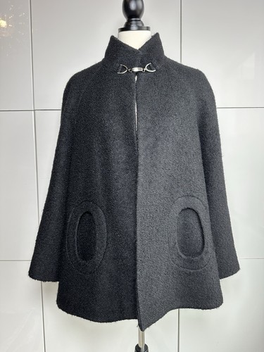 Betsey Johnson Capelet Wollmantel schwarz Größe L/Extra Large Cape