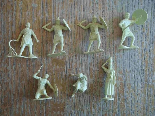 1959 MARX  Ben Hur Playset set of 7 cream Figures