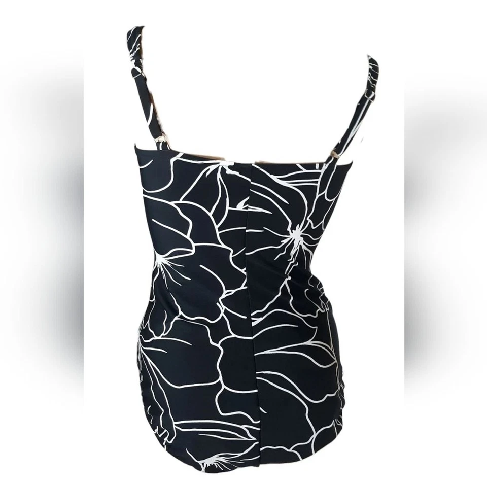 Maiô Croft & Barrow tamanho 12 preto branco abstrato floral reunido uma peça - Imagem 3 de 4