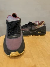Size 13 - Nike Waffle One Active Fuchsia