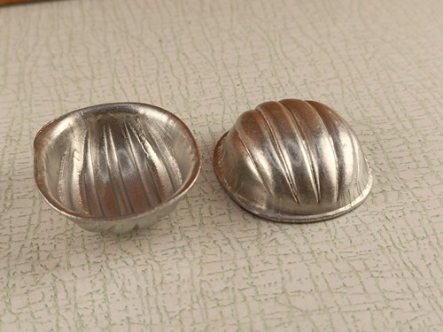 Vintage Sowjetische Aluminium Nuss Keksformen Set 45 UdSSR Oreshki Backformen (1) - Bild 2 von 24
