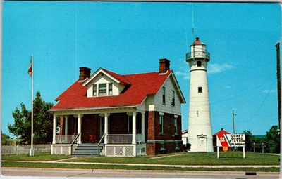 #ad #ad Postcard LIGHTHOUSE SCENE Munising Michigan MI m 01 AO8879 $2.39