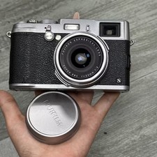 FUJIFILM Fuji X100S Silver 16.3MP Compact Digital Camera W/ Charger - Silver