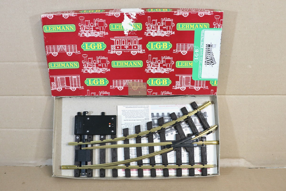 LGB 12100 12150 G GAUGE ELECTRIC LEFT HAND POINT R1 30 LGB 12100 12150 G GAUGE ELECTRIC LEFT HAND POINT R1 30