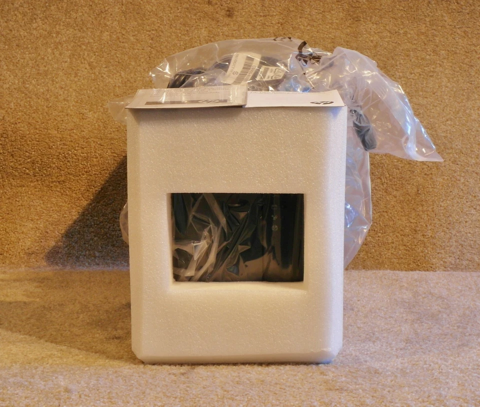 HP T1500 G3 Tower UPS New In Original Box - New Cells - 12 Month RTB Warranty - Image 2 of 4