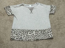 Lilypad Womens Shirt Size Medium Multicolor Animal Print Classic Casual Comfort