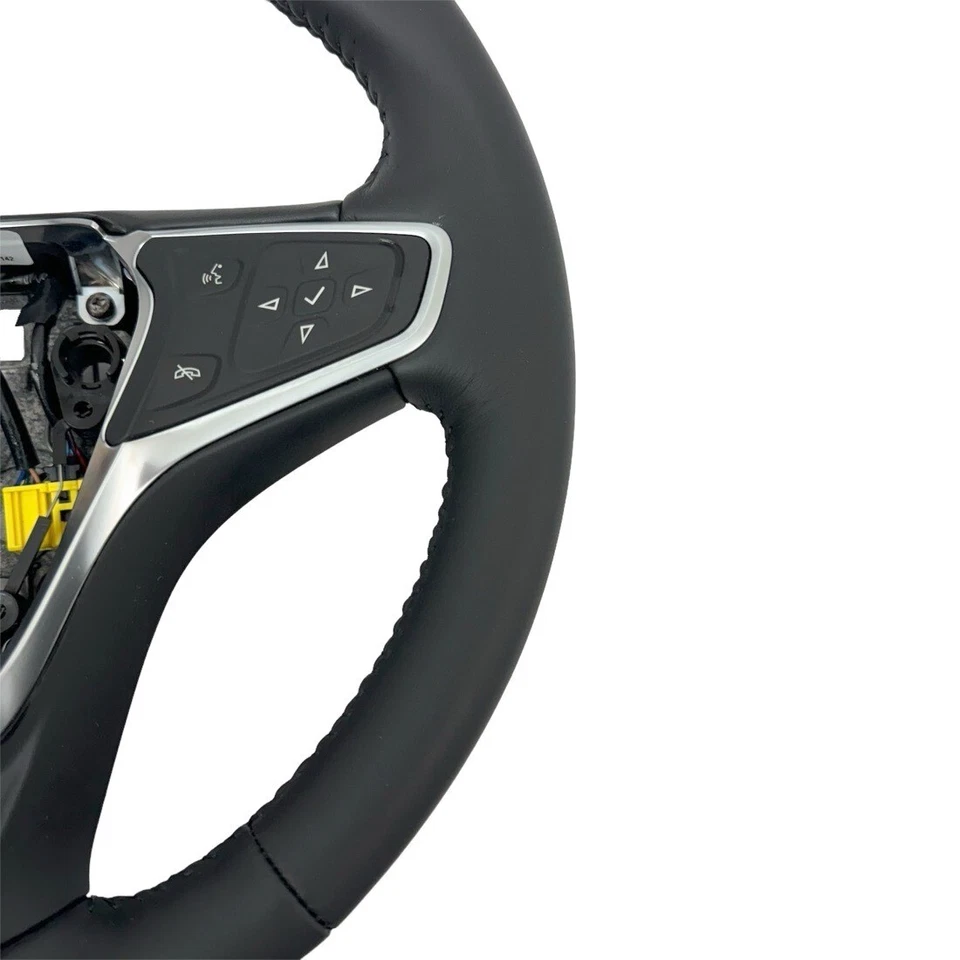 Volante negro genuino Chevrolet Volt 1,5 L 2016-2017 84263107 OEM Foto 3 de 4