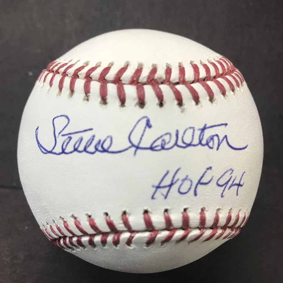 Steve Carlton MLB PHILLIES AUTOGRAPH Signed Rawlings BASEBALL JSA CERTIFIED AUTO - Image 2 of 4