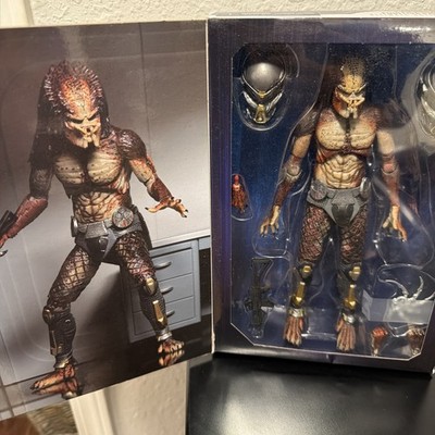 NECA Predator Lab Escape Ultimate Fugitive Predator 7'' Action Figure