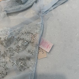 Victoria's Secret Dream Angels Crystal Beaded 36C Bra & L Thong Set