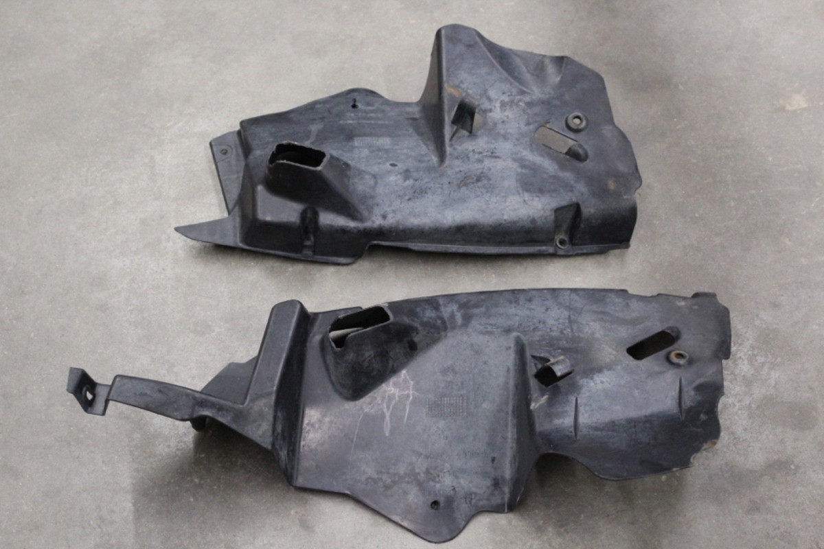 2005 HONDA RINCON 650 LEFT & RIGHT INNER FENDER PLASTICS TRX650