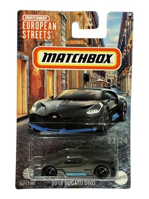 Matchbox European Streets 2018 Bugatti Divo Metalflake Matte Dark Grey 23/24