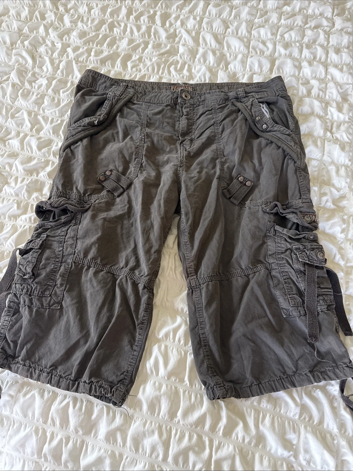 Vintage Y2k Mens Shorts Deep Green Fits 36W Grunge Skater Streetwear 00s Cargo
