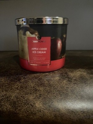 Goose Creek 3-Wick Candle- Apple Cider Ice Cream (14.5 oz) READ