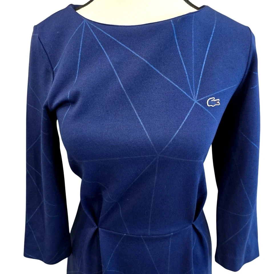 Vestido Vaina Lacoste Live Estampado Geométrico Azul Marino Talla S Elegancia Deportiva Foto 3 de 4