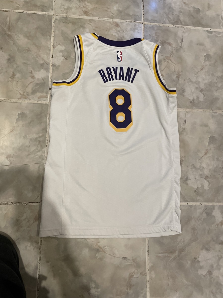 NIKE KOBE BRYANT 8 LAKERS MAMBA NBA 24 SWINGMAN JERSEY Sz 40 S | eBay