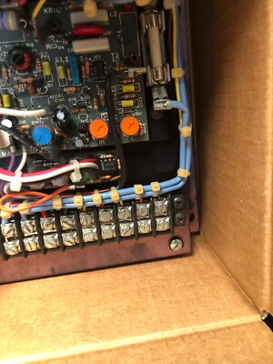 Contrôleur De Vitesse Moteur DC KBCC-125R - 120 Volts - Pour Bricolage & Atelier - Occasion