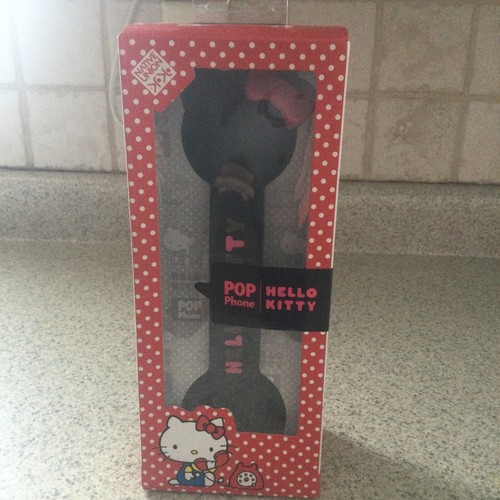 Native Union Hello Kitty Pop Phone Black Sanrio Licensed Product New - Photo 2 sur 9