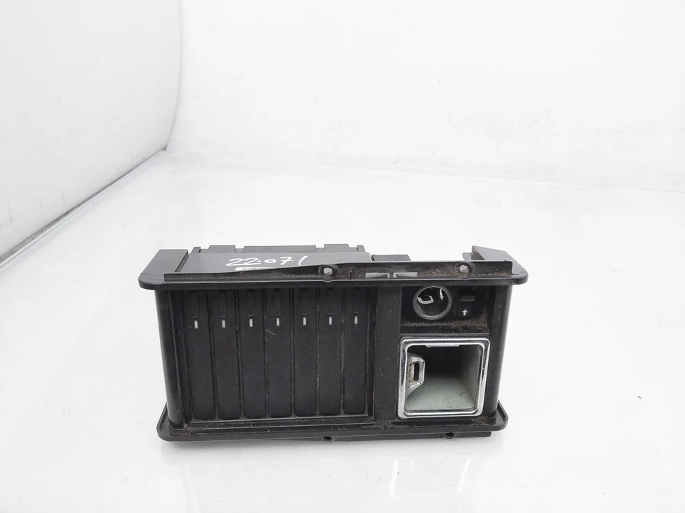 1990-1993 Mercedes-Benz 300Sl Center Console Ashtray *Missing Sliding Cover - Image 2 of 4