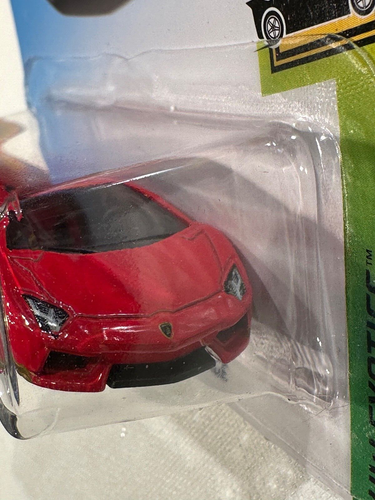 2018 🔥Hot Wheels Aventador Miura Homenaje 6/10 HW Exotics #239/365 Lamborghini - Imagen 3 de 6
