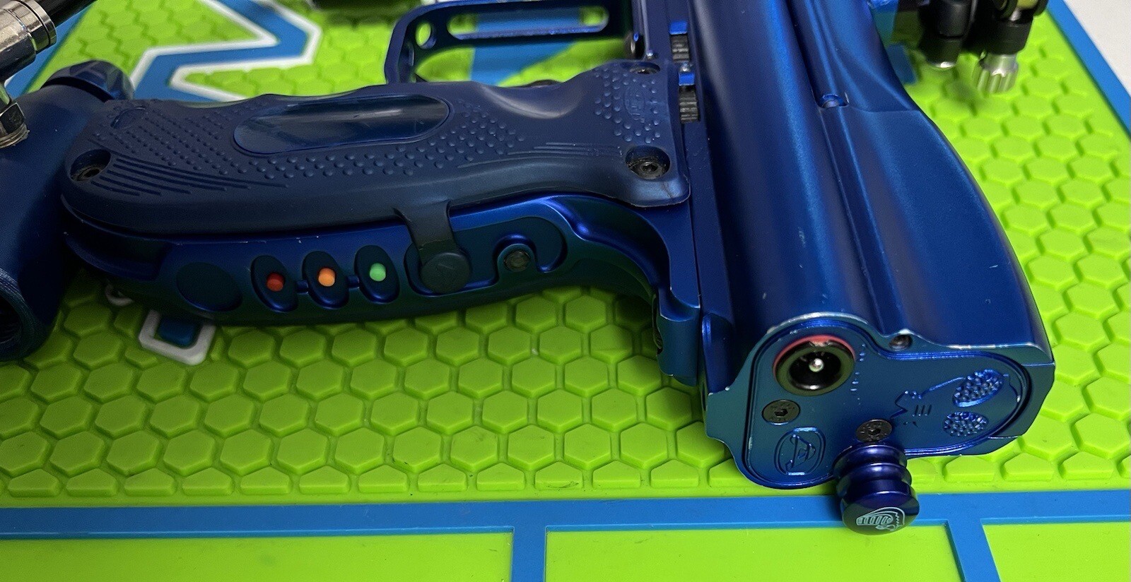 WDP ANGEL A4 FLY PAINTBALL MARKER + 9V BOARD + CLAMPING FEEDNECK + CP