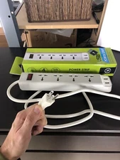 7 Portable Travel Universal Power Strip 3 Outlet Charger US Cord 100-250V Yubi