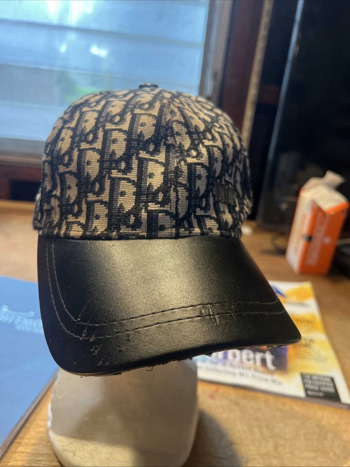 Rare casquette de baseball Christian Dior monogramme, Paris, logo toile denim, LIRE !