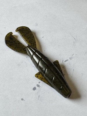 Lake Fork Pro Craw 3.5  7pc. Garlic/Salt Impregnated  Green Pumpkin