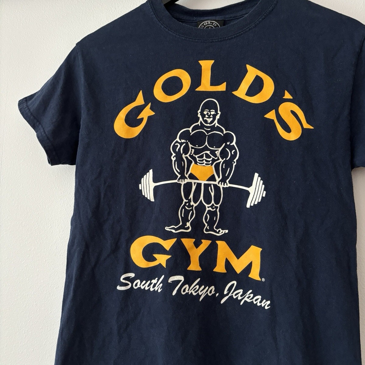 GOLD'S GYM （アメリカンフットボール型）シャツ 65 アメリカンフットボールシャツ 65 ゴールドジム - メルカリ