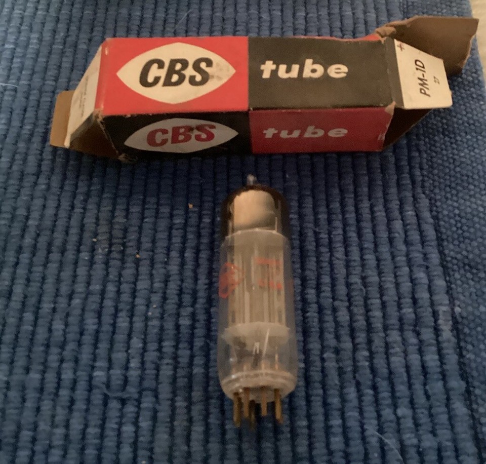 Vintage 6 NOS CBS, KENRAD, RAYTHEON, GE Vacuum Tubes + 1 GE Amplifier