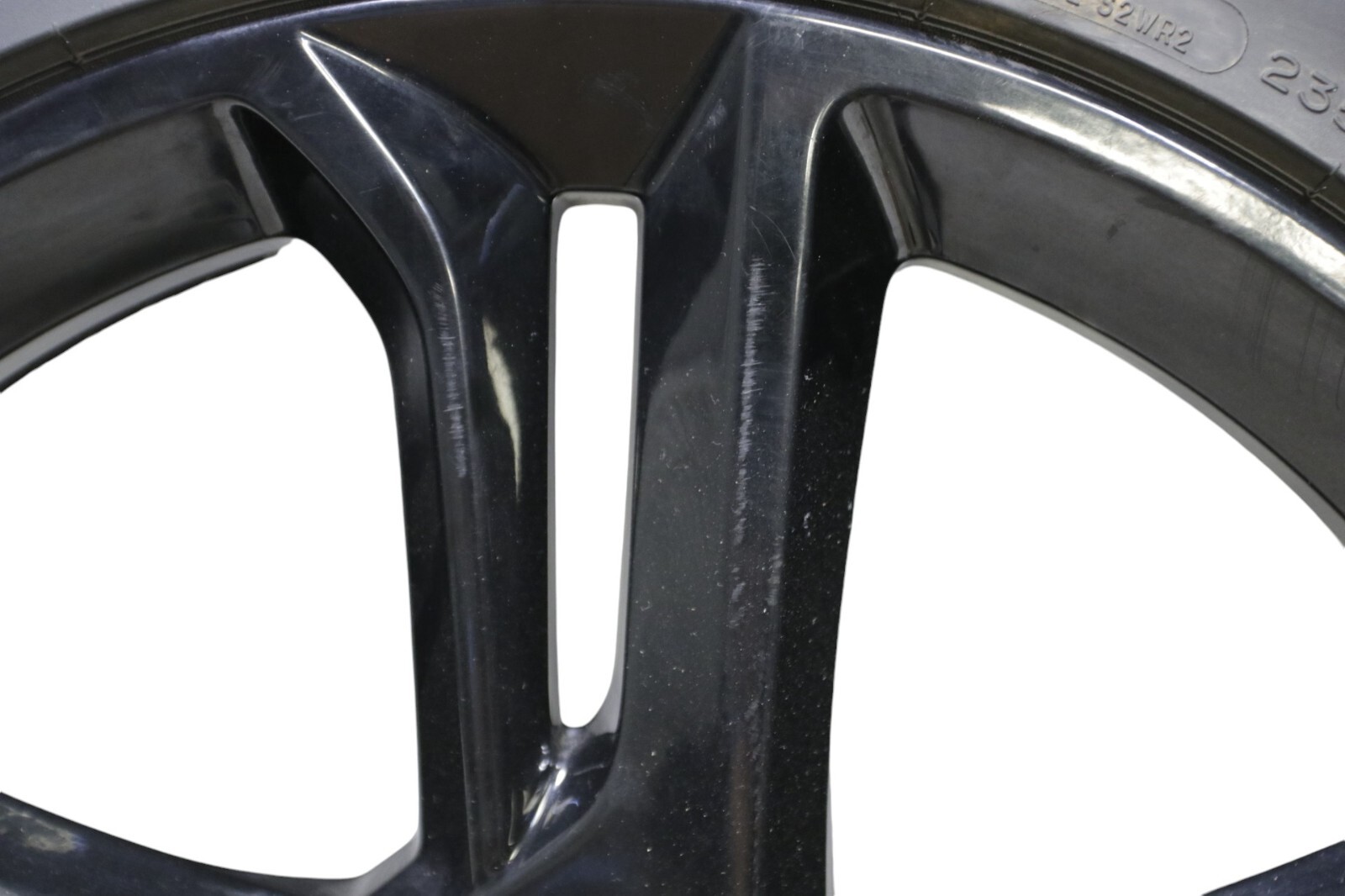 Lamborghini Gallardo 19 Inch 19 x 8.5 Original Front Wheel Rim 2009 - 2014 OEM