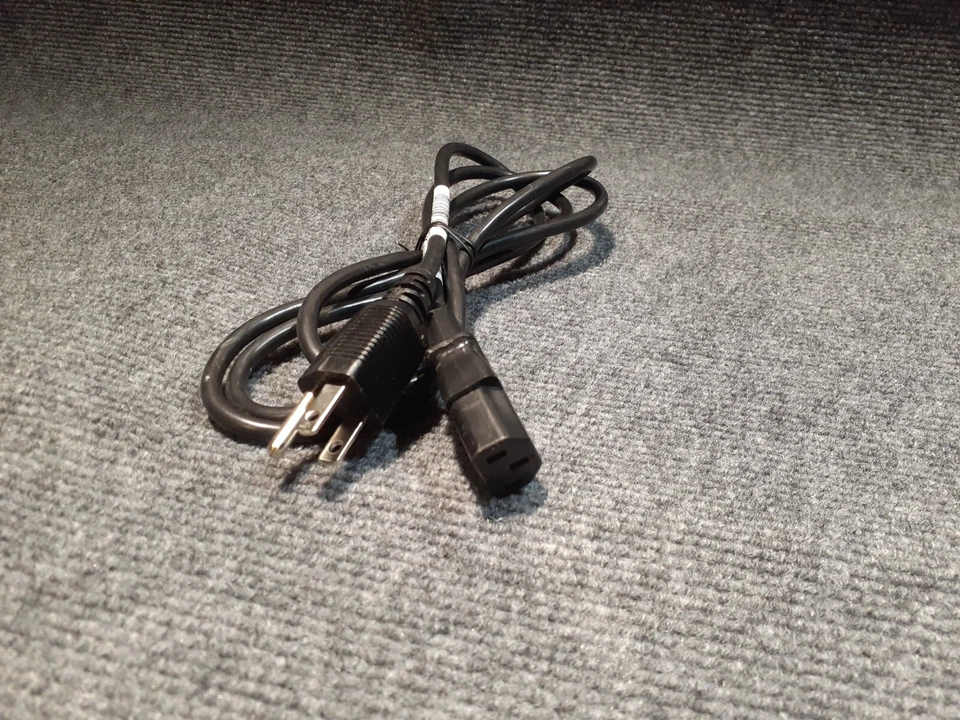Power Cord 3-Male Pin x 3-Female for Computers, TV's, Radios & More (Pre-Owned) - Image 2 of 2
