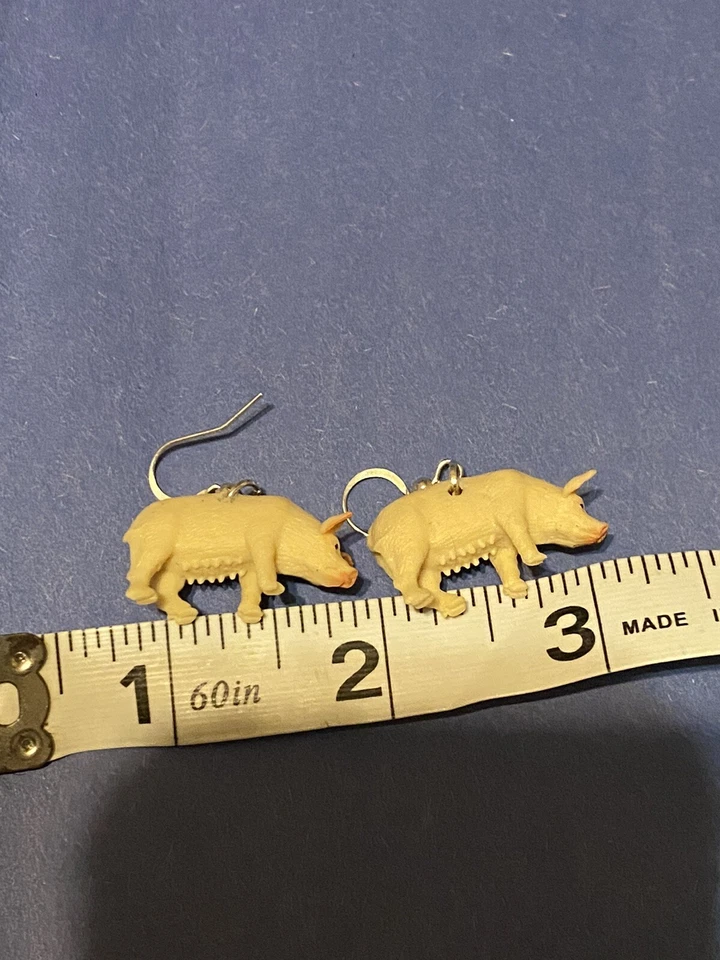Fun Rubber Pigs Pierced Earrings - Image 3 of 3