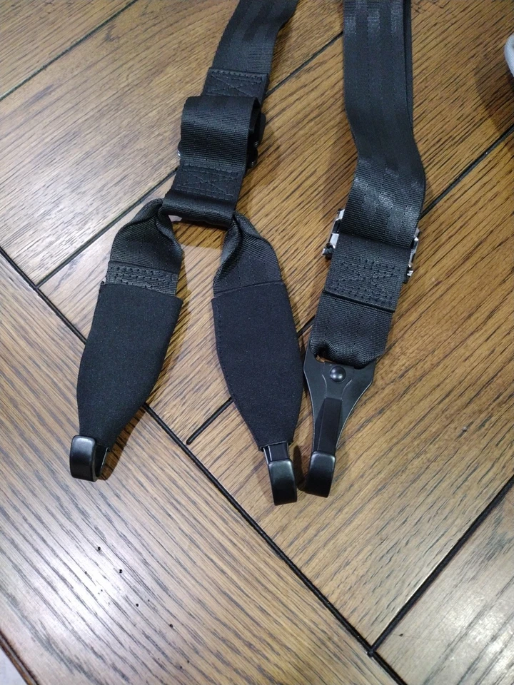 Chaleco de viaje Ride Safer para niños negro talla pequeña (30-60 libras) JD14101BLG Foto 3 de 4