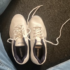 Reebok Men's Lace Up White Navy Athletic Low Top Sneakers RB901 WFC 6-J07704