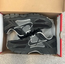 Nike Zoom Vomero 5 Anthracite Dark Grey/Black, UK 9 US 10