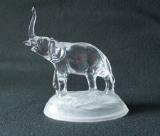 Figur Elefant auf Sockel Glas massiv vintage Topp Zustand