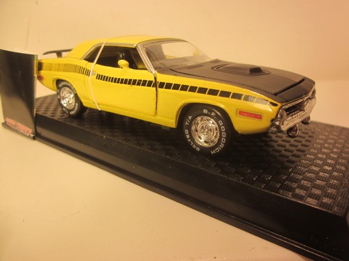RD.CHAMPS LTD. ED, 1/43 DIECAST LOT/3,'70 PLYMOUTH CUDA/'70 DODGE .'69 PONTIAC - Picture 7 of 12