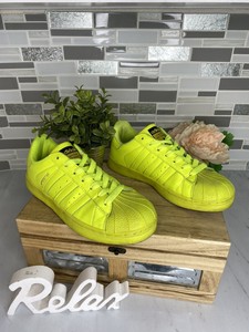 neon green sneakers womens