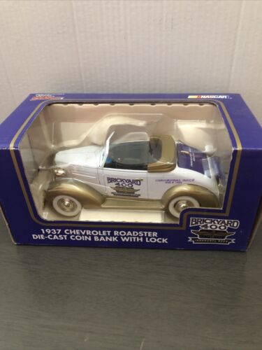 NIB 1/24 Chevrolet Roadster 1937 Die-Cast Coin Bank with Lock Brickyard 400 1994 - Picture 1 of 8