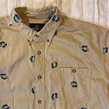 RED HEAD BRAND CO Shirt Mens L Khaki Short Sleeve Embroidered All Over Bass