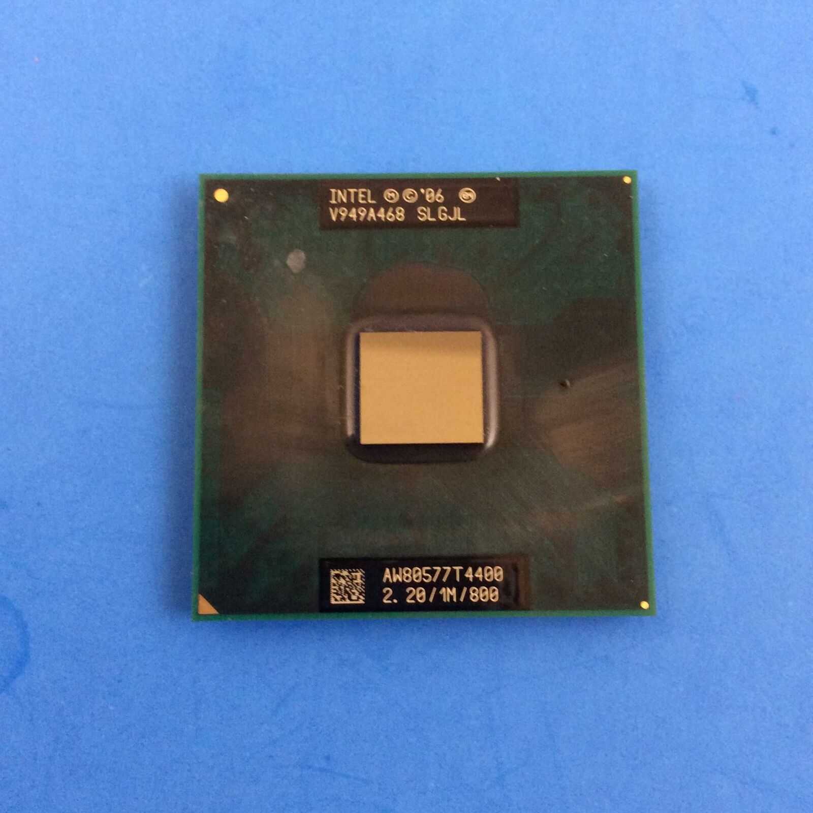 2 4400 1. Процессор Intel Celeron 900 SLGLQ Socket p. Pentium Dual Core t4500. Intel Core 2 Duo t9900 сокет. Intel Pentium t4400.