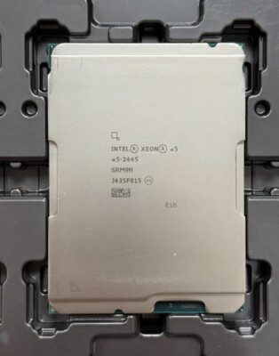 Intel Xeon W5-2445 CPU Processor SRM9H LGA4677 10-core 3.1GHz