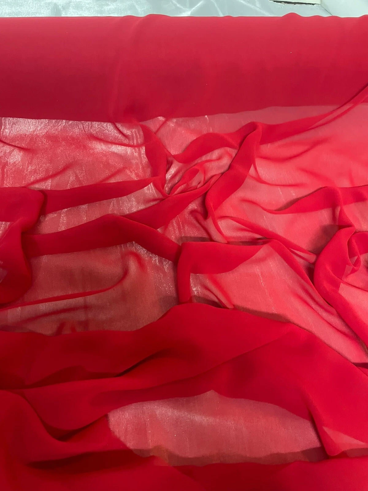 ROBE DOUCE EN MOUSSELINE DE SOIE ROUGE CLAIR 1 MÈTRE TISSU FLOTTANT LÉGER LARG”