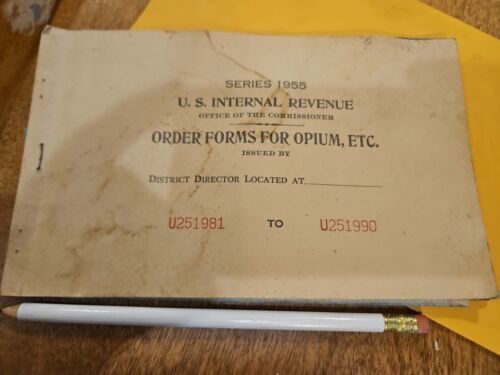 Formulaires d'ordonnance fiscale interne des États-Unis pour l'opium, etc. Série 1955  - Photo 1 sur 7