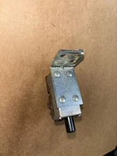 OEM MTD CUB Safety Switch NOS 725-0803B 725-0803 725-0803C (2/14)