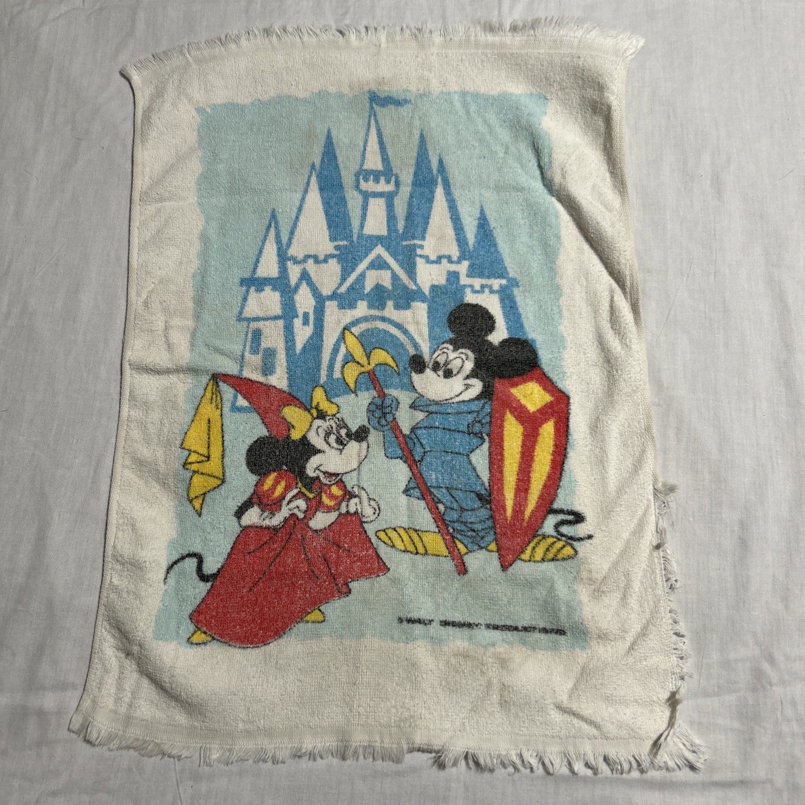 Walt Disney Mickey Minnie Mouse Knight Princess Castle 23x16