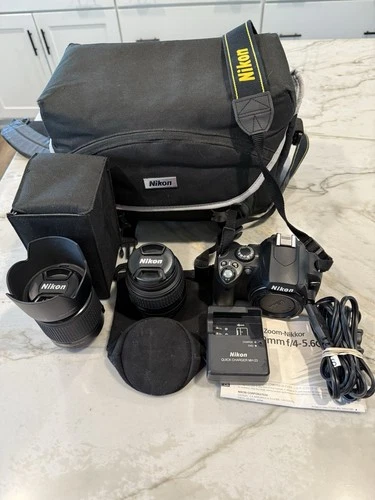 Nikon D40x Digital SLR Camera + 2 Lens 55-200 & 18-55 + Bag + Charger GREAT COND