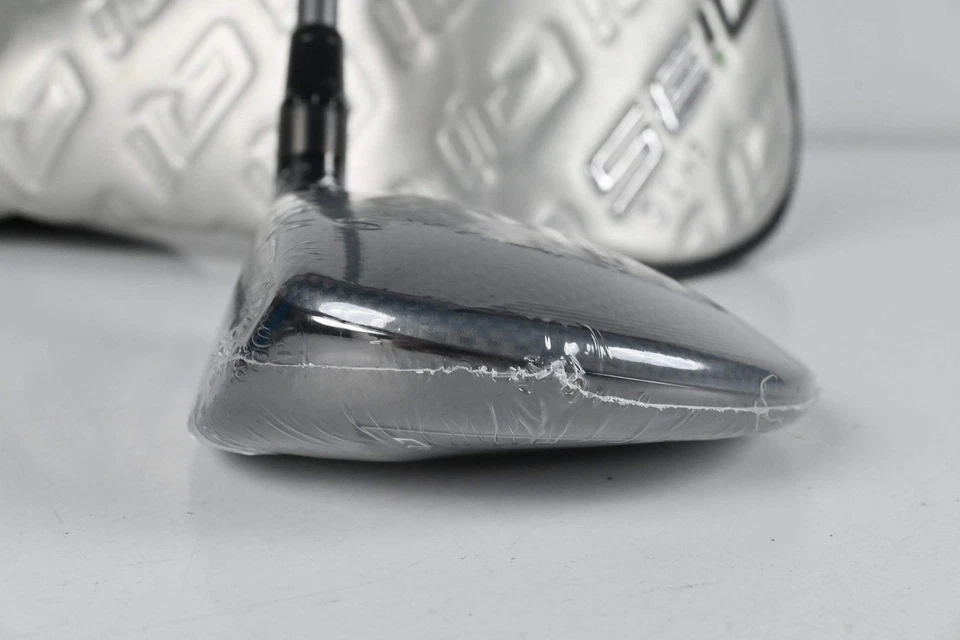Left Hand Taylormade Qi35 Max #5 Wood / 18.5 Degree / Stiff Flex Fujikura AIRSPD - Image 3 of 4